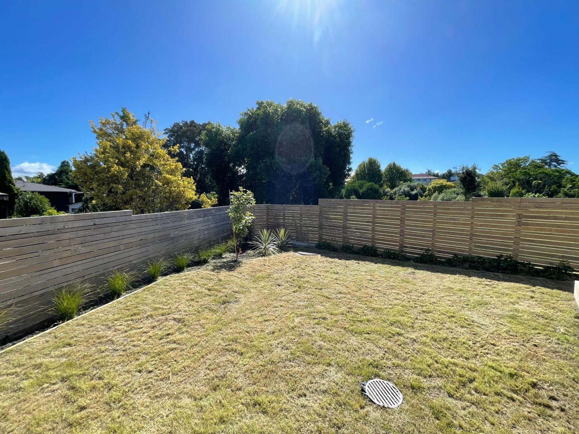 Modern By The Reserve Ferienhaus Auckland